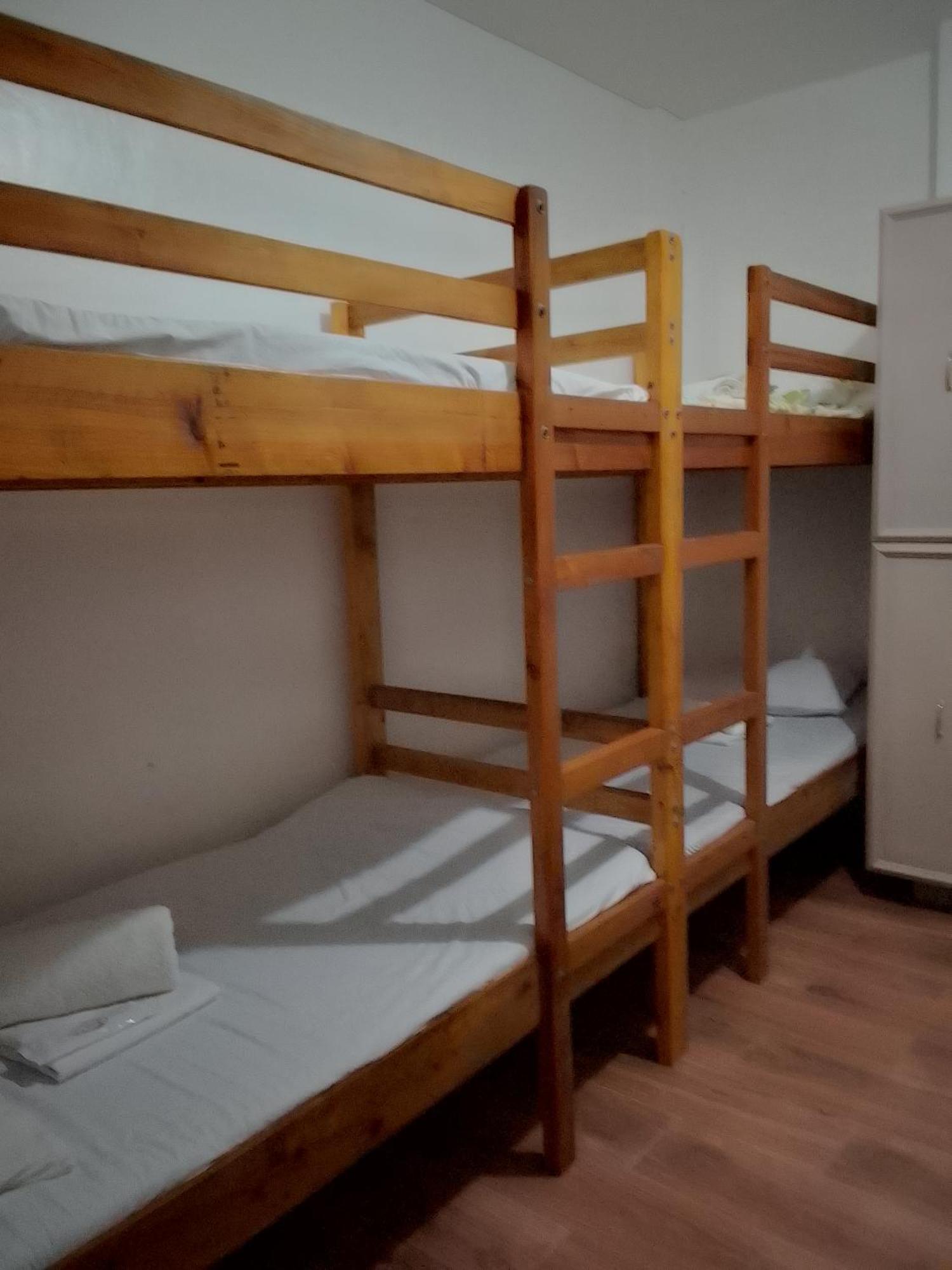 Leizel'S Bed & Breakfast Palompon Екстер'єр фото