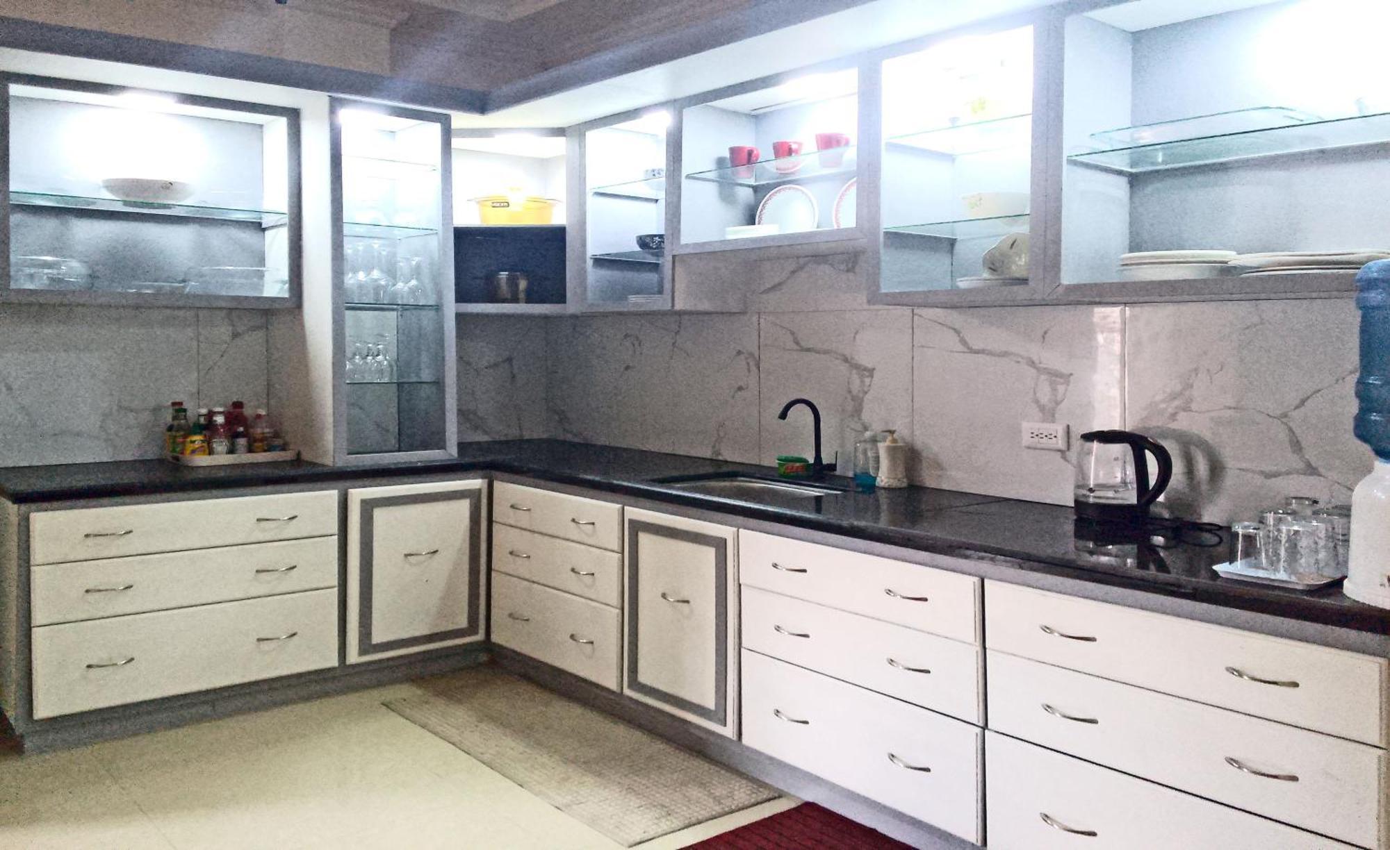 Leizel'S Bed & Breakfast Palompon Екстер'єр фото
