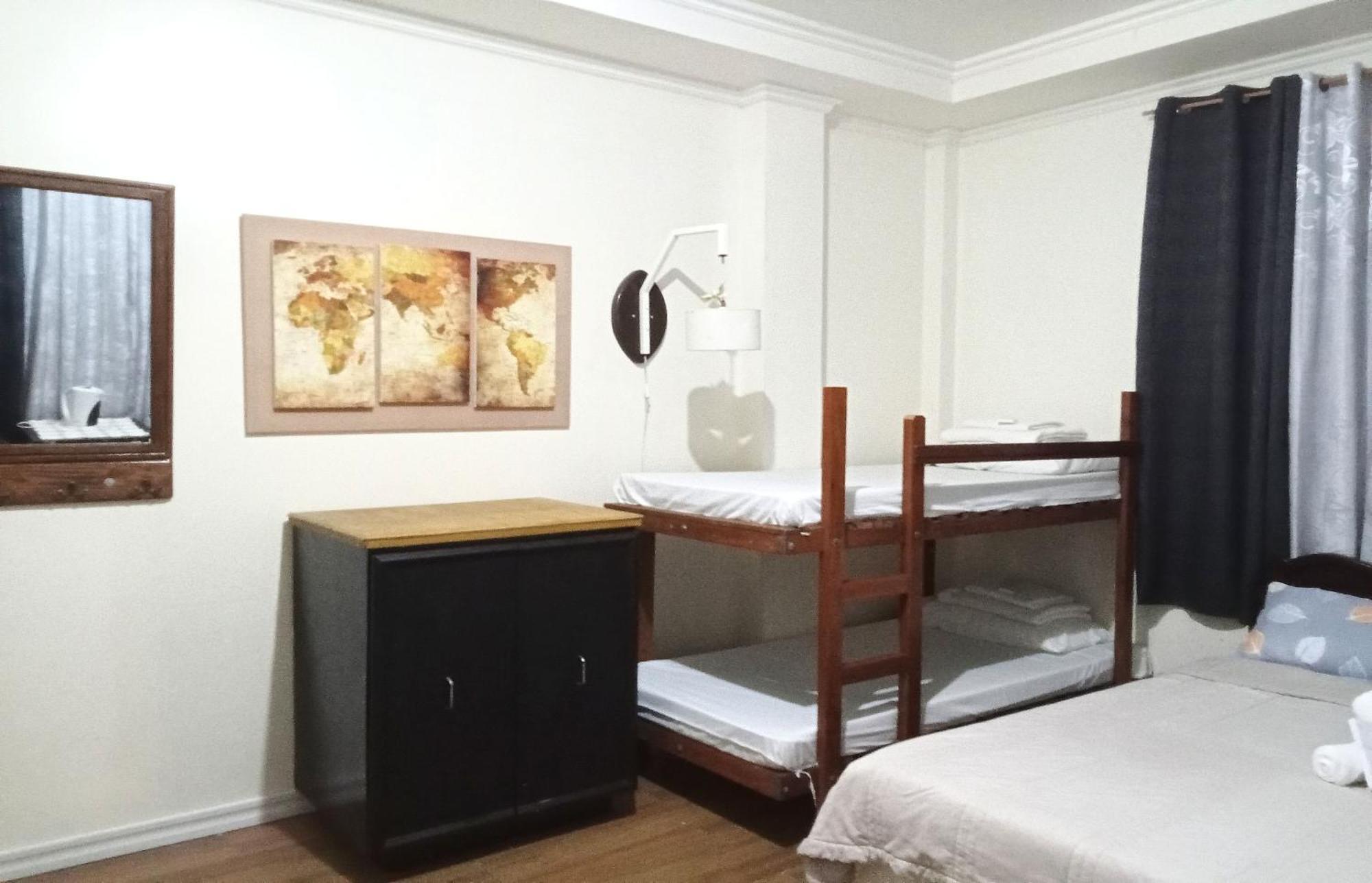 Leizel'S Bed & Breakfast Palompon Екстер'єр фото