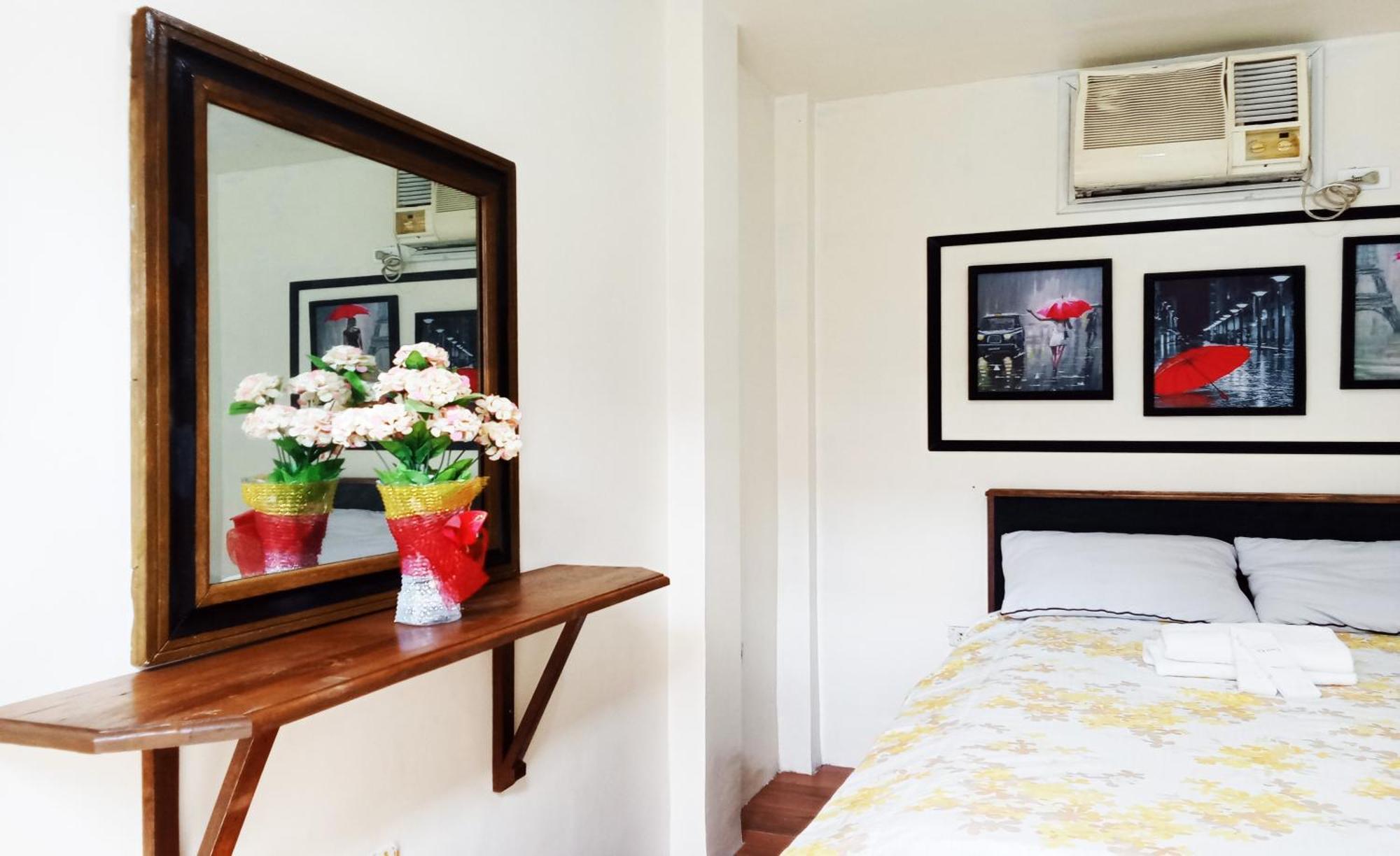 Leizel'S Bed & Breakfast Palompon Екстер'єр фото